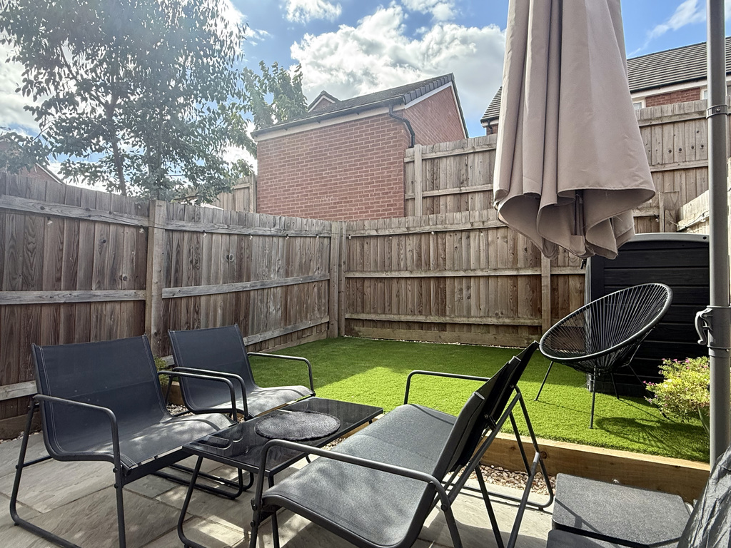 Finch Close, Houndstone, Yeovil, Somerset, photo 19