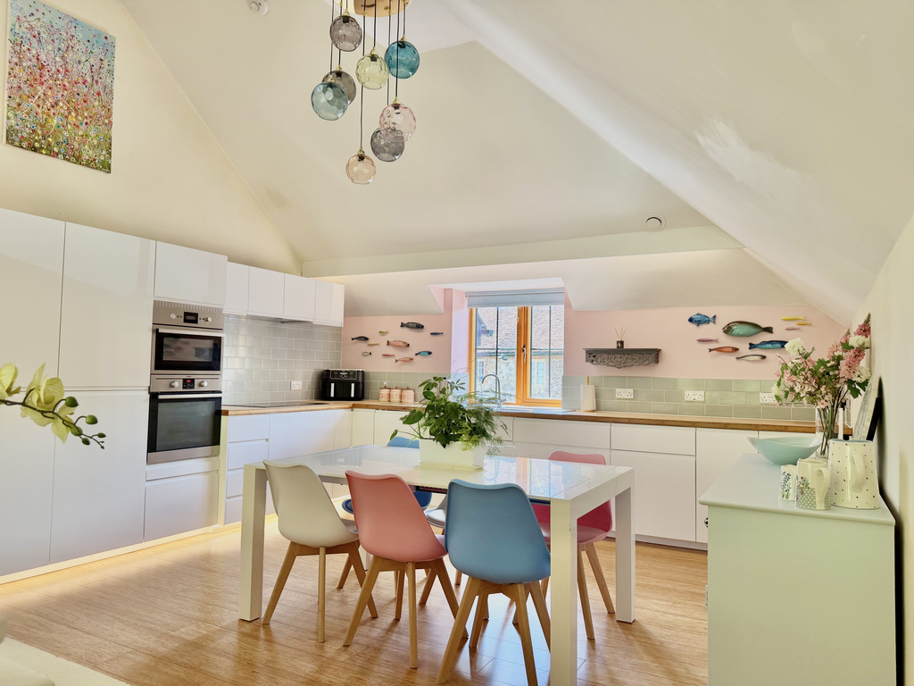 Lottage Road, Aldbourne, Wiltshire, photo 3
