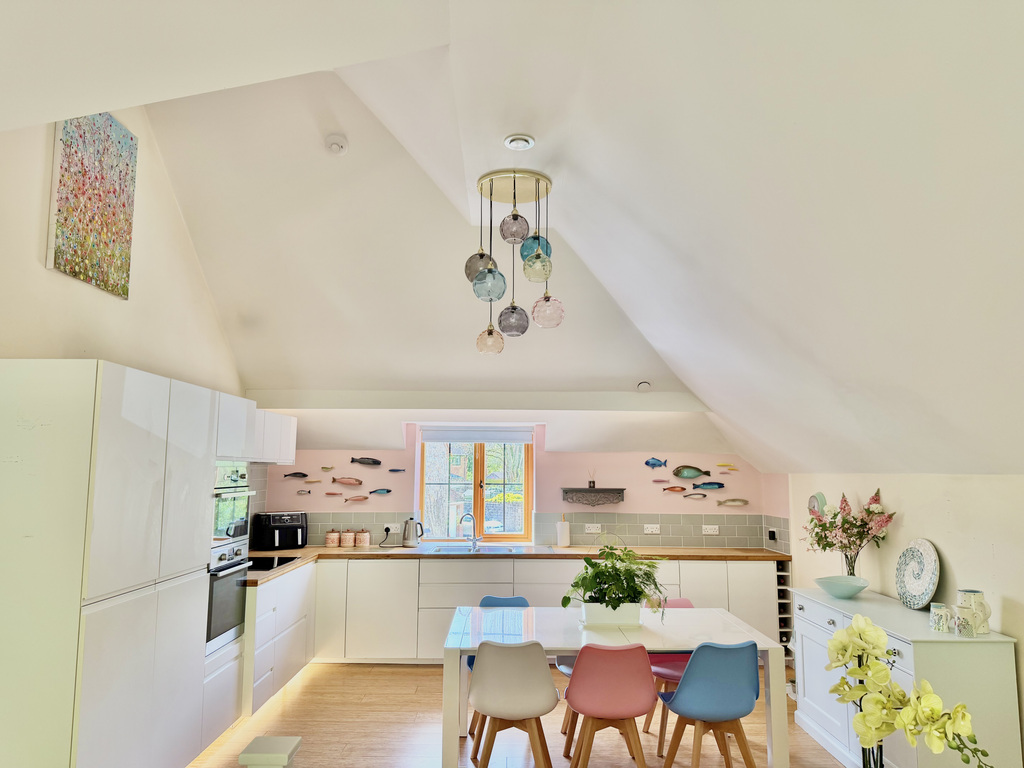 Lottage Road, Aldbourne, Wiltshire, photo 7