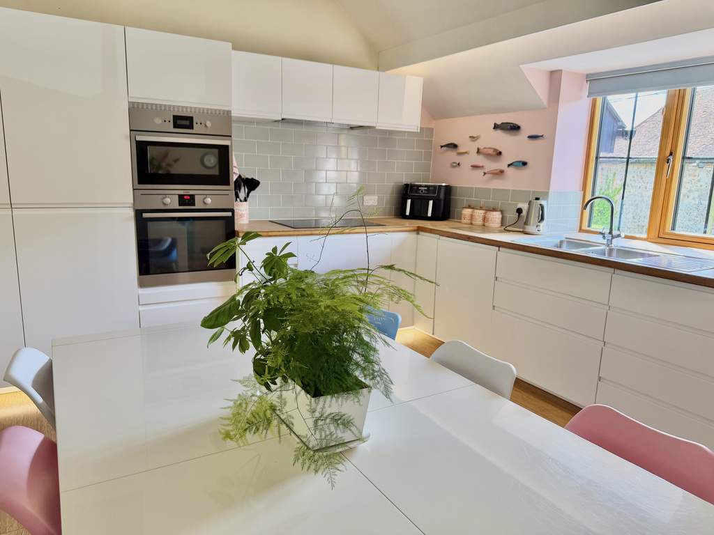 Lottage Road, Aldbourne, Wiltshire, photo 9