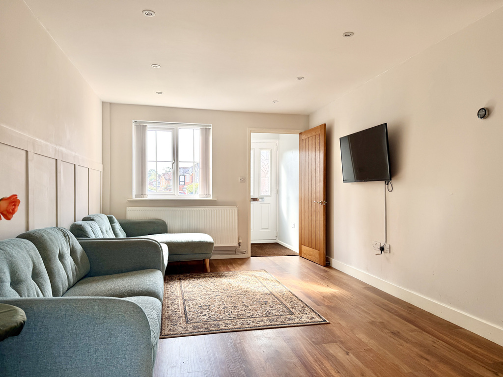 Bryony Gardens, Gillingham, SP8 4TR, photo 3