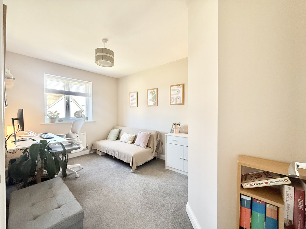Rendell Rise, Yeovil, Somerset, photo 24