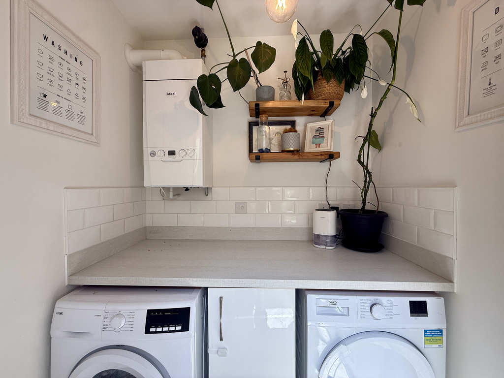 Begonia Drive, Bridgwater, Somerset, photo 8