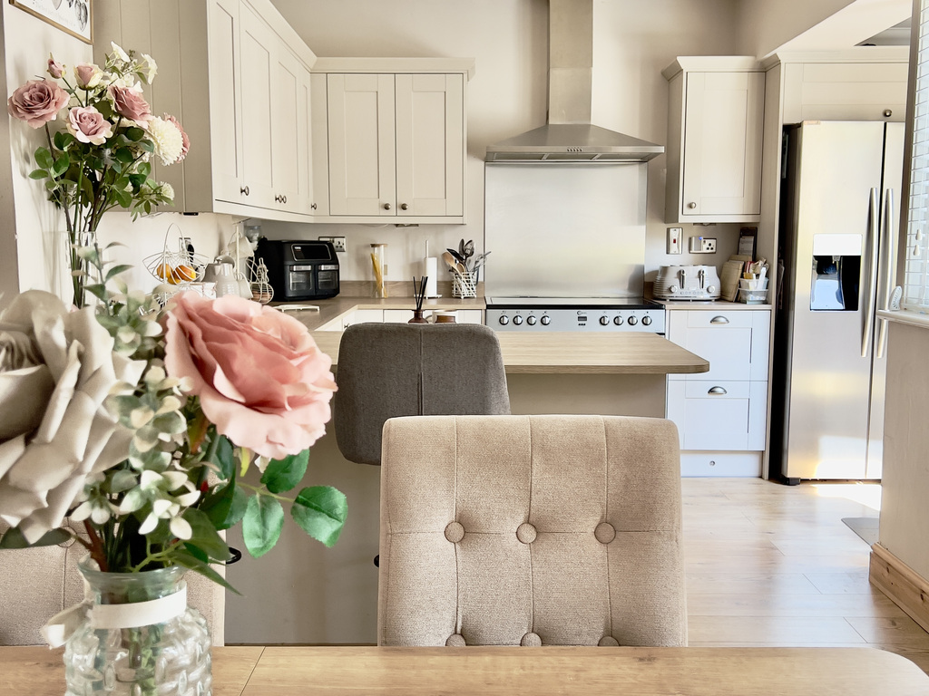 Doniford Road, Watchet - Beautifully presented family home - No Onward Chain