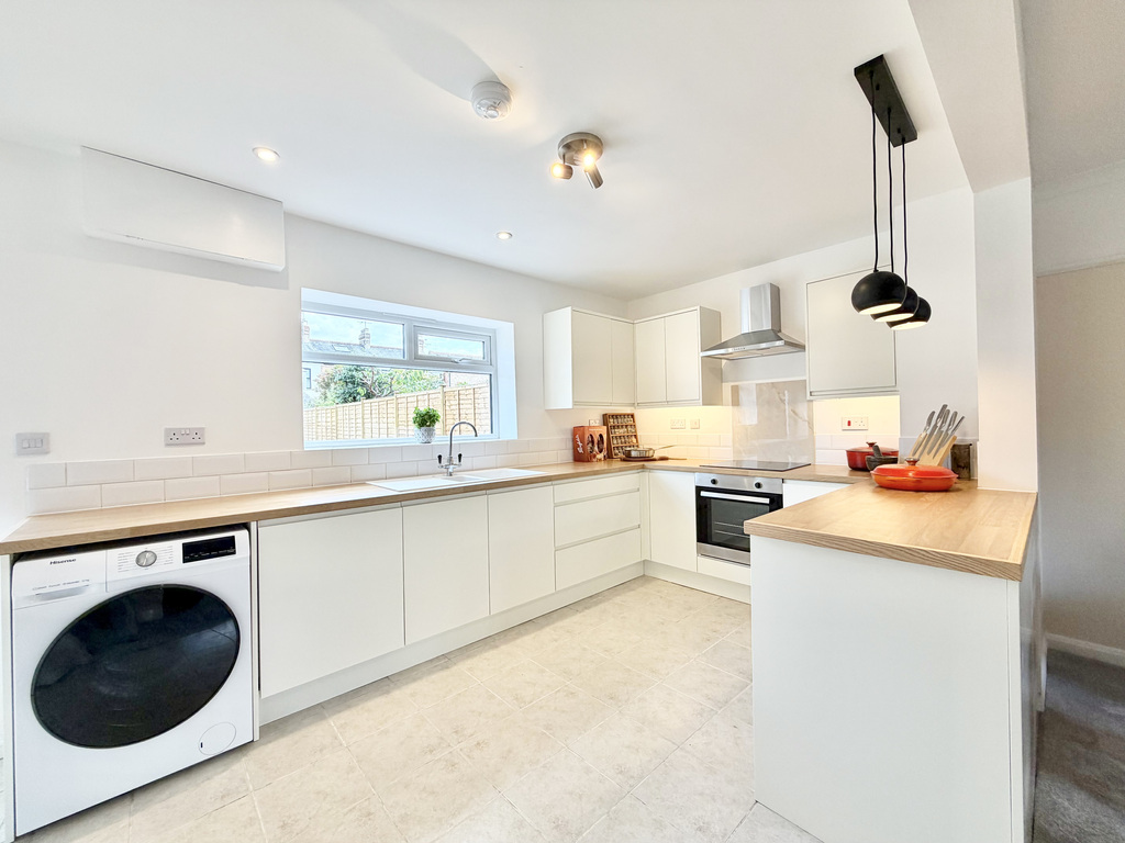 Addison Grove, Taunton, Somerset, photo 4