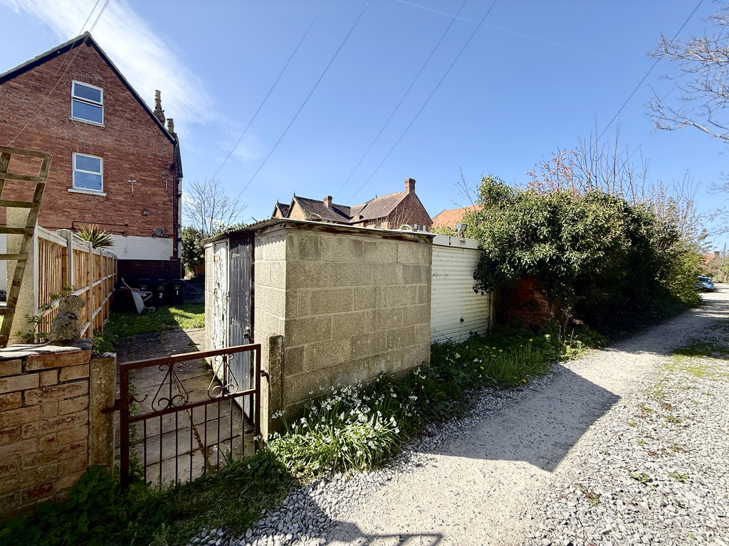 Berrow Road, Burnham-On-Sea, Somerset, photo 27