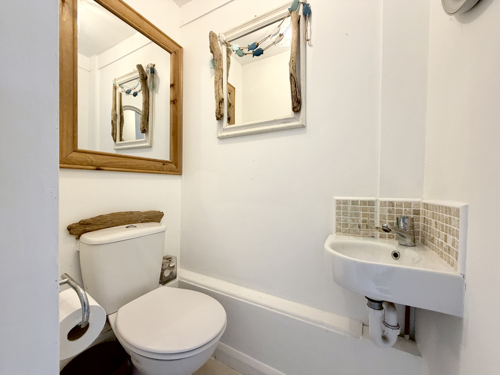 Brambles Road, Burnham-on-Sea, Somerset, photo 15