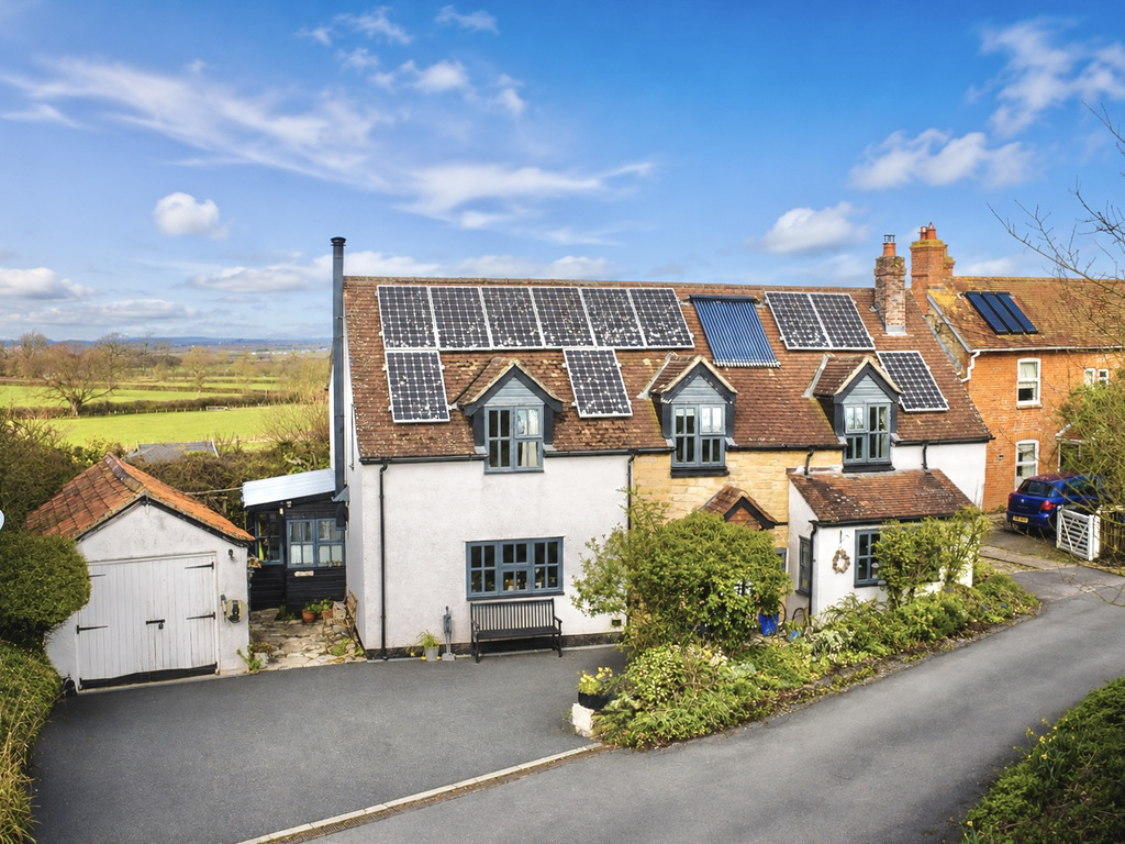 The Common, East Stour, Dorset, SP8 5NB