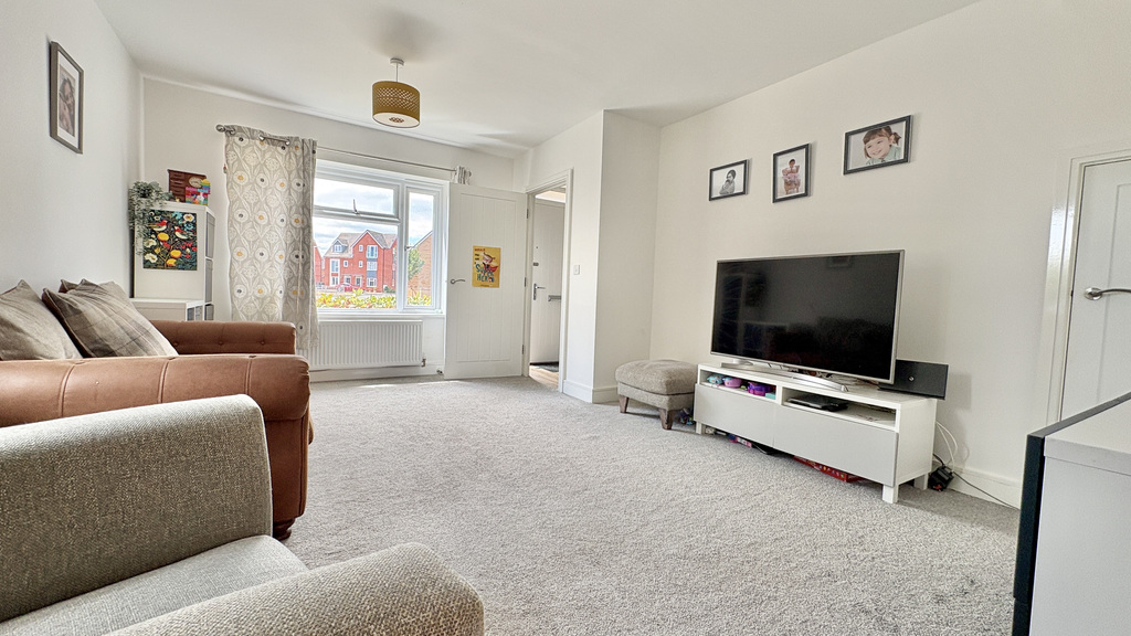 Apple Tree Close, Norton Fitzwarren, Taunton, Somerset, photo 3