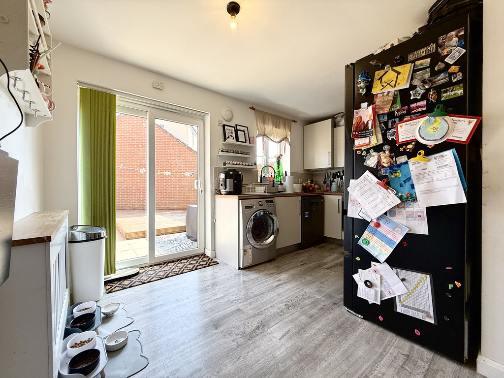 Birkbeck Chase, West Wick, Weston-super-mare, photo 5