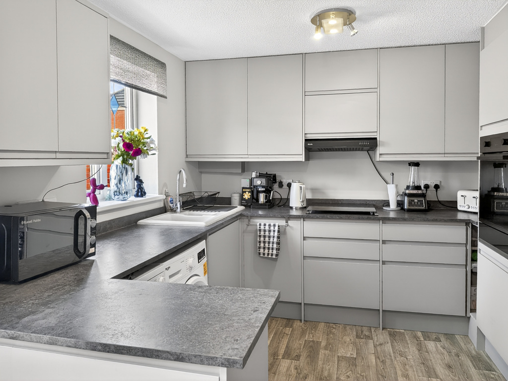 Larks Rise, Cullompton, Devon, EX15 1UT, photo 7