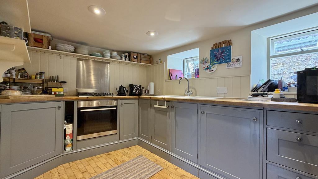 Russells, Wiveliscombe, Taunton, Somerset, photo 8