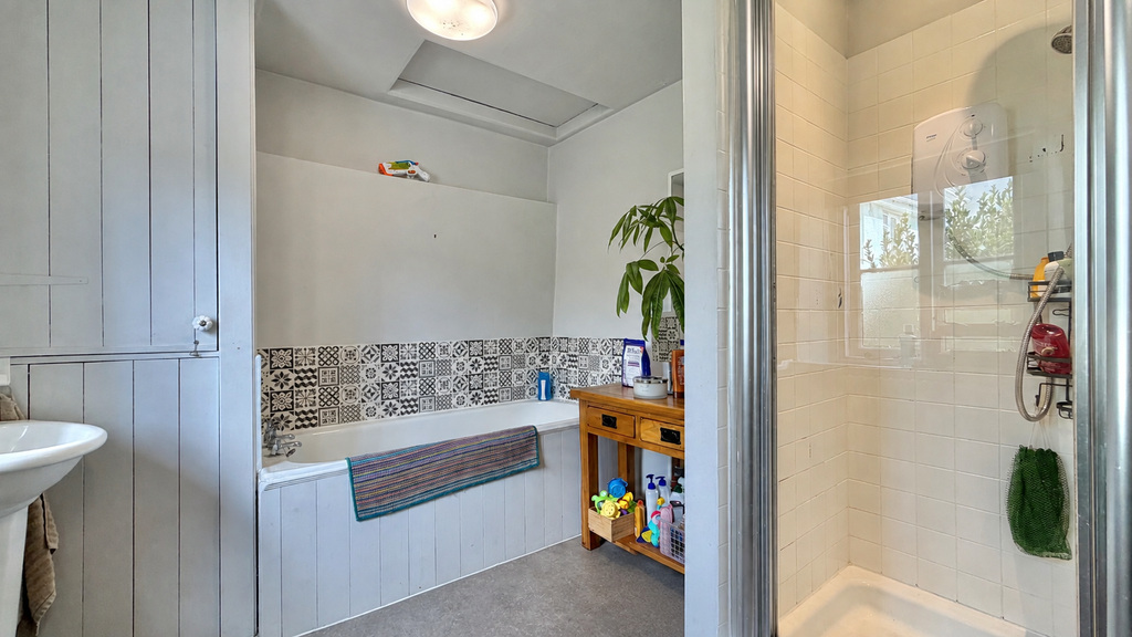 Russells, Wiveliscombe, Taunton, Somerset, photo 15