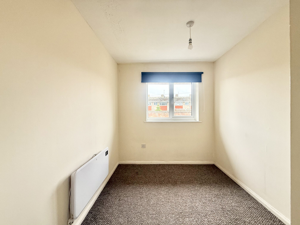 Balmoral Road, Yeovil, Somerset - No Chain, photo 14
