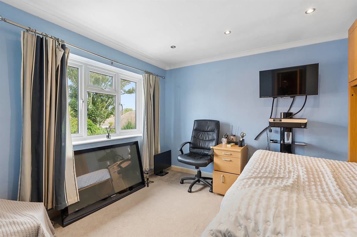 Barrington Crescent, Birchington, photo 15