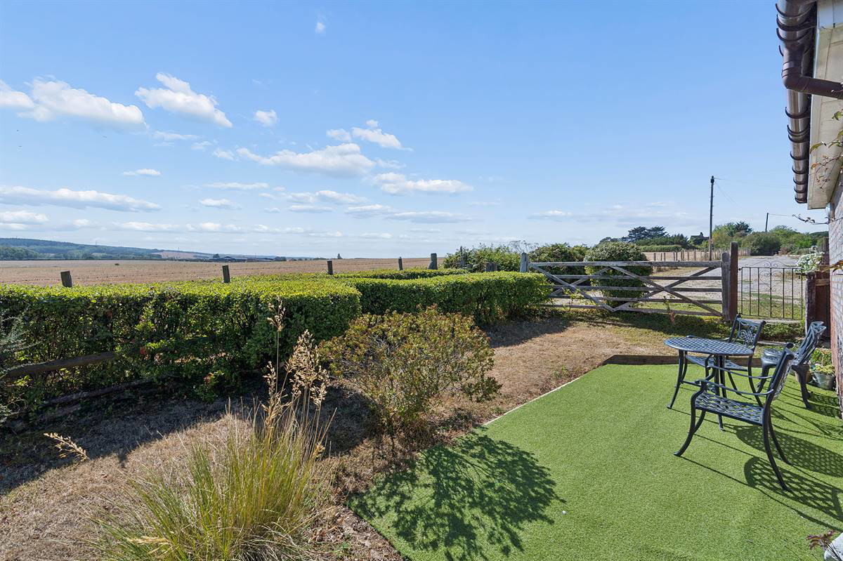 Blackberry Way, South Tankerton, Whitstable, photo 25