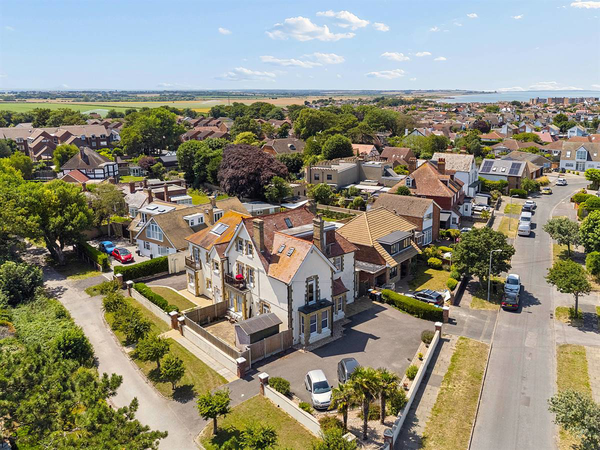 Berkeley Road, Birchington, photo 22