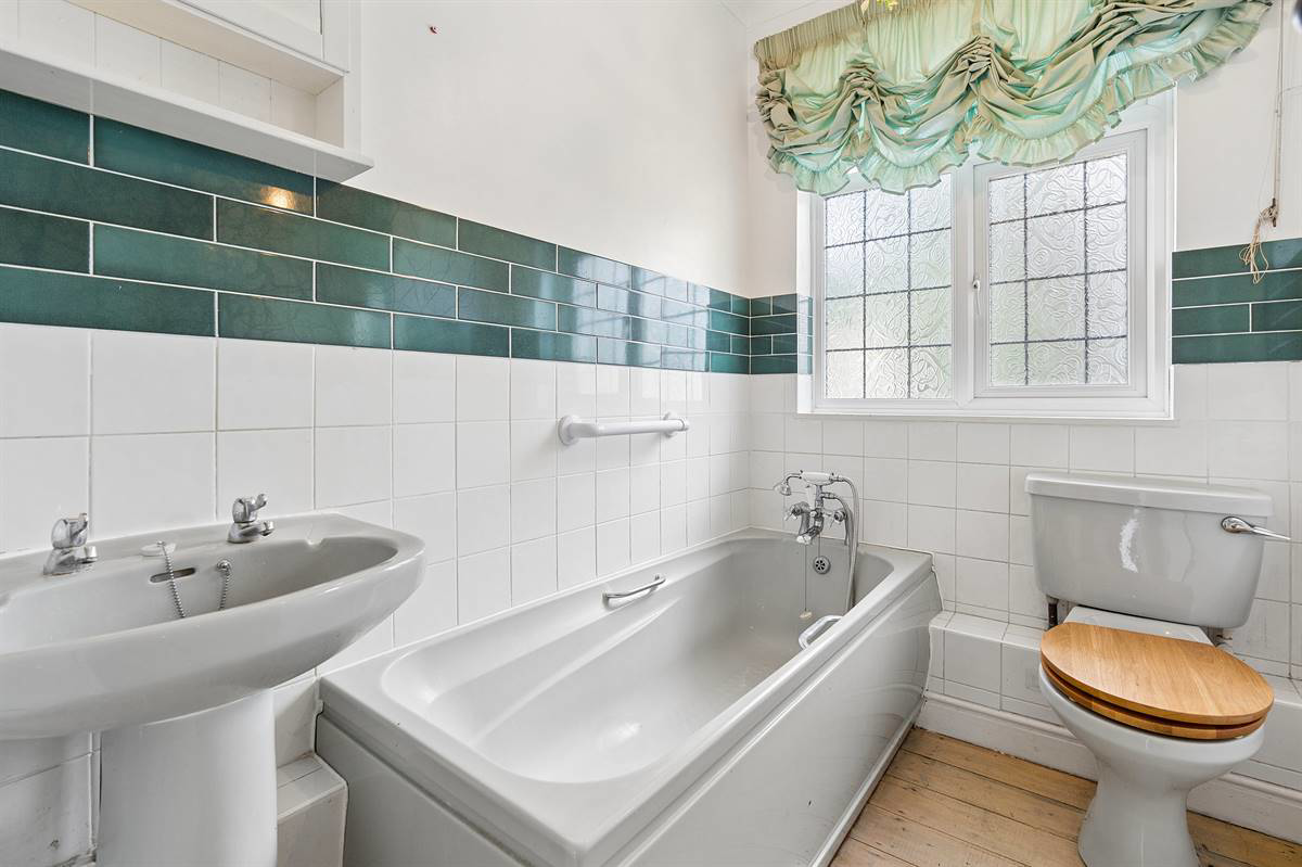 Kemp Road, Tankerton, Whitstable, photo 12