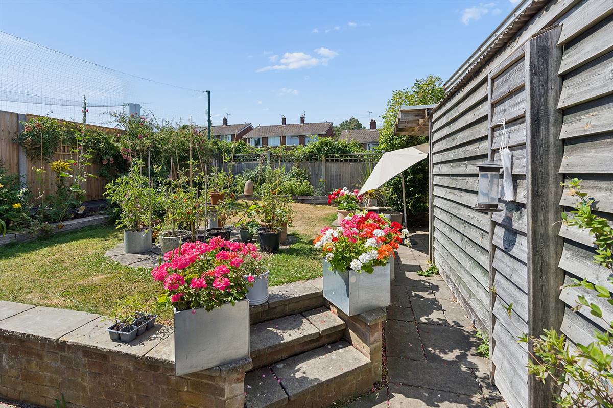 Whitehall Gardens, Canterbury, photo 3