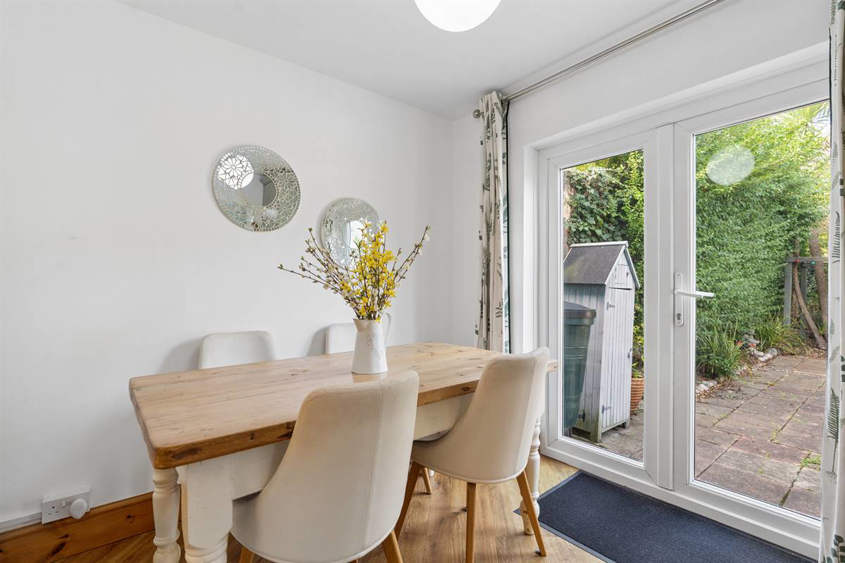 St. Johns Road, Swalecliffe, Whitstable, photo 10