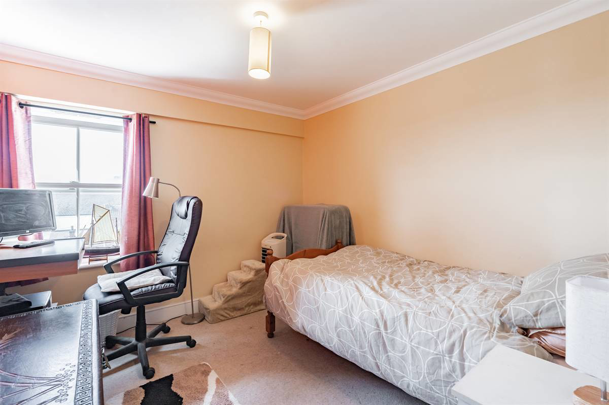 70 Central Parade, Herne Bay, photo 12