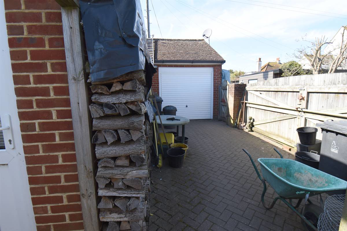 Baddlesmere Road, Tankerton, Whitstable, photo 20
