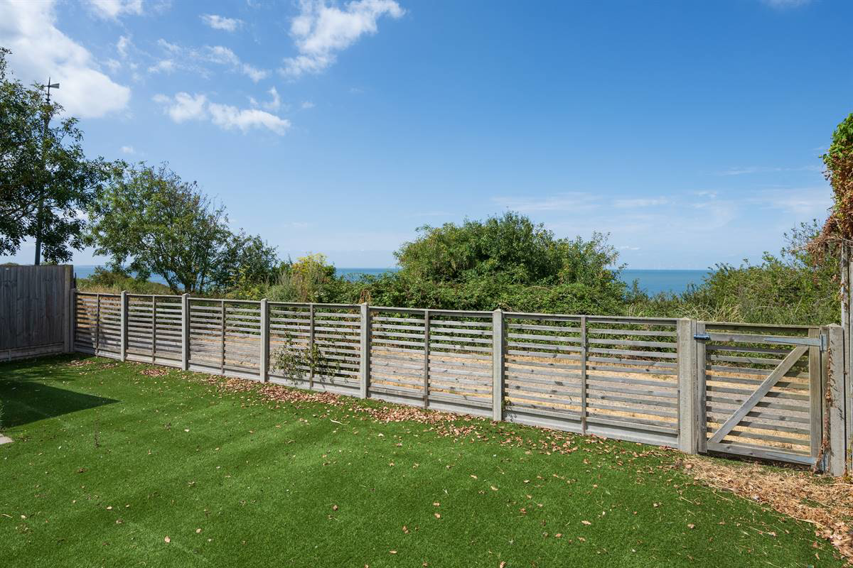 Ashbee Gardens, Herne Bay, photo 37