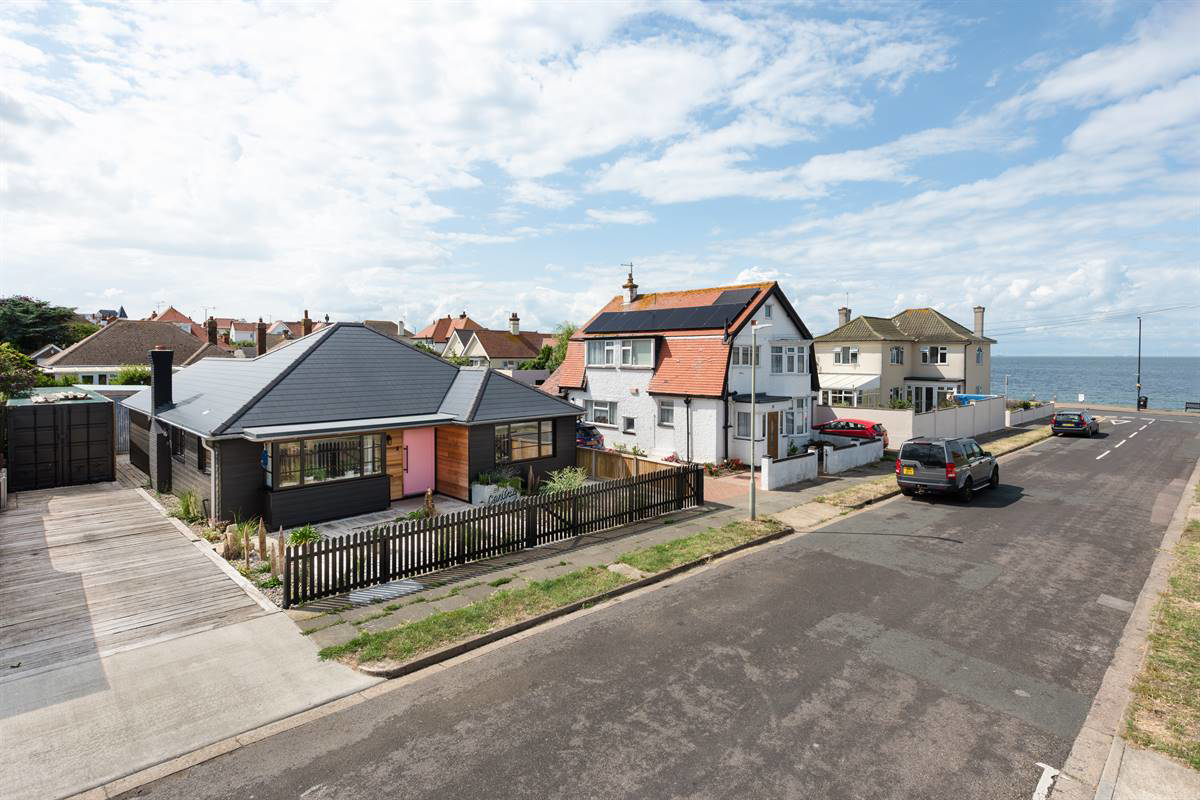 Central Avenue, Herne Bay