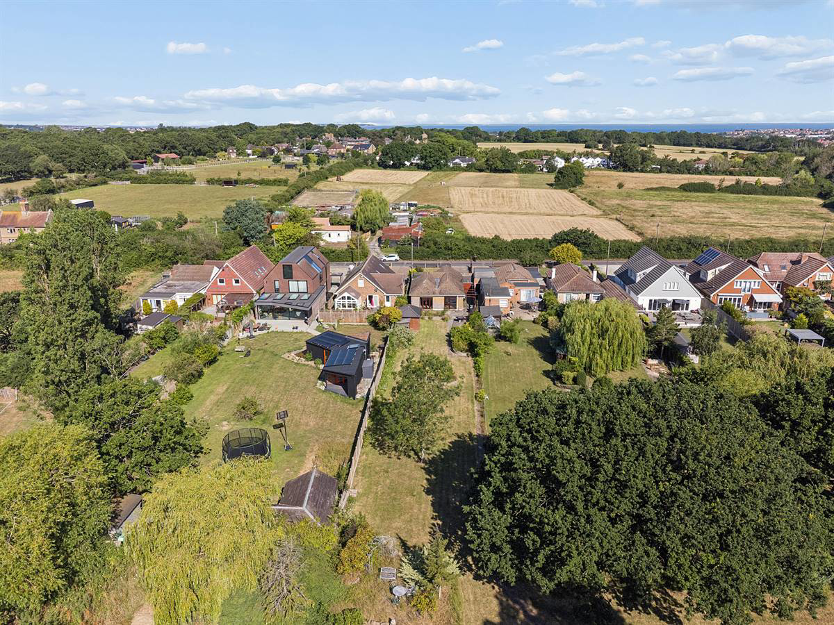 Busheyfields Road, Herne Bay, photo 20