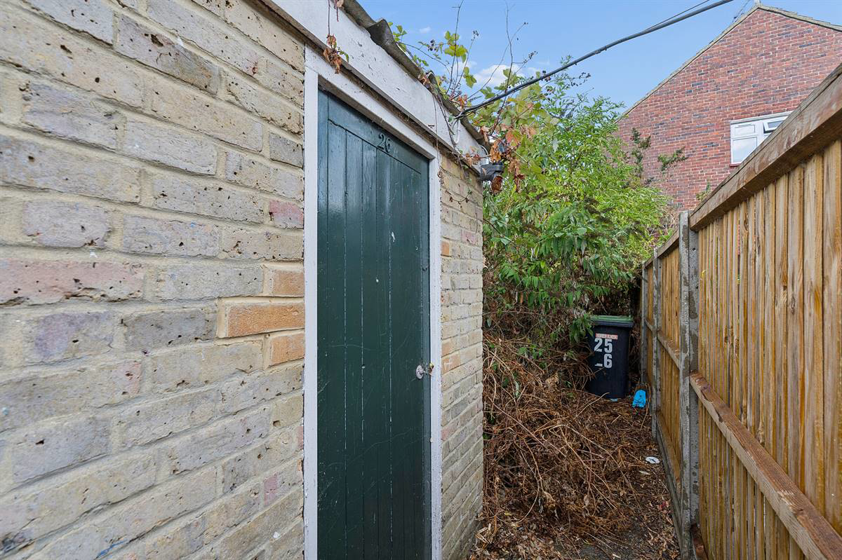 St. Johns Crescent, Canterbury, photo 10
