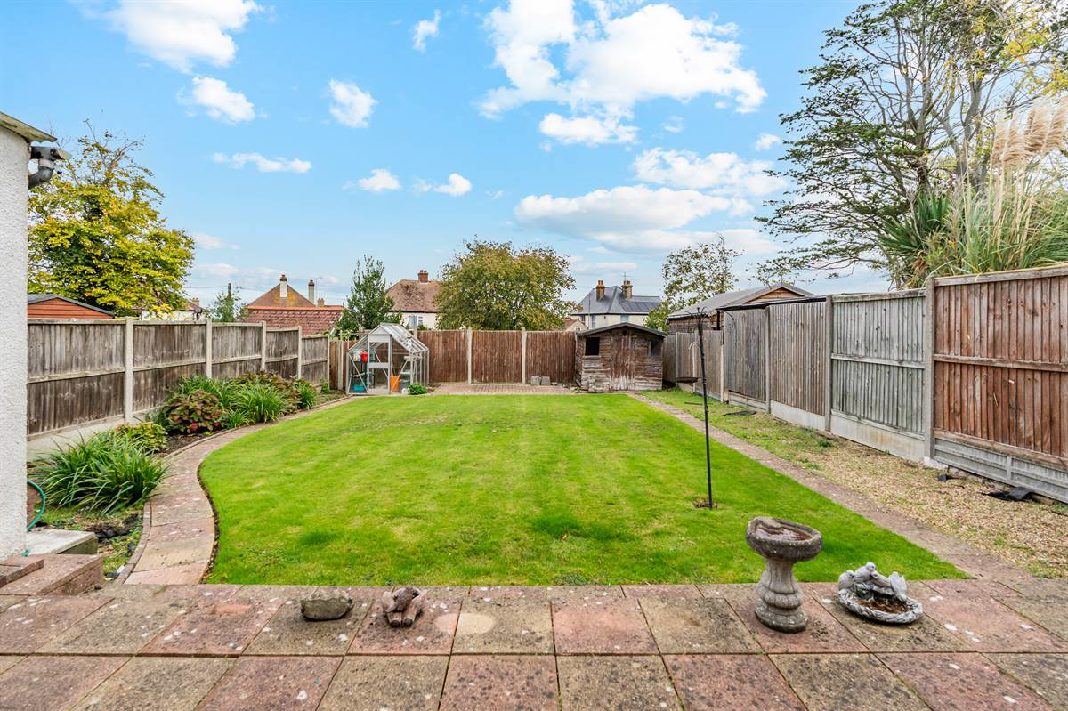 Grosvenor Road, Whitstable, photo 3