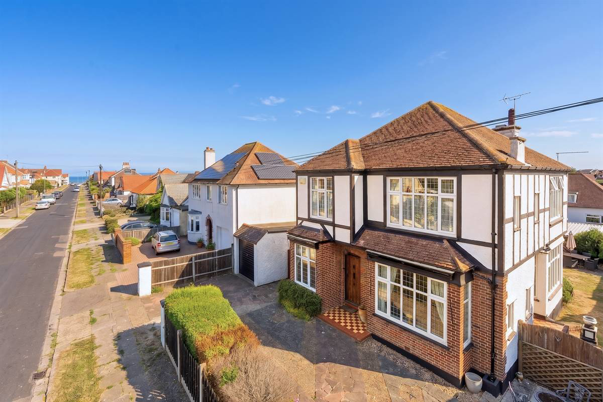 West Hill Road, Herne Bay