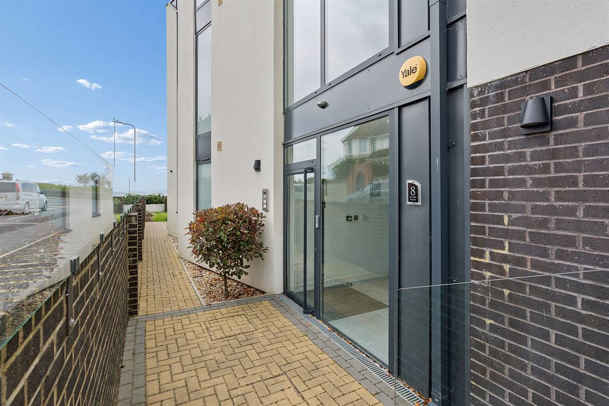 Westleigh Road, Westgate-On-Sea, photo 19