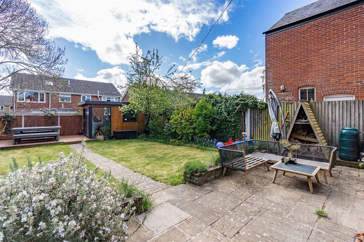 Mandeville Road, Canterbury, photo 20