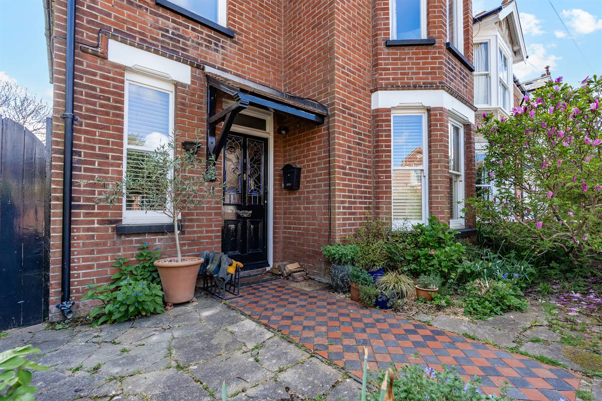 Mandeville Road, Canterbury, photo 23