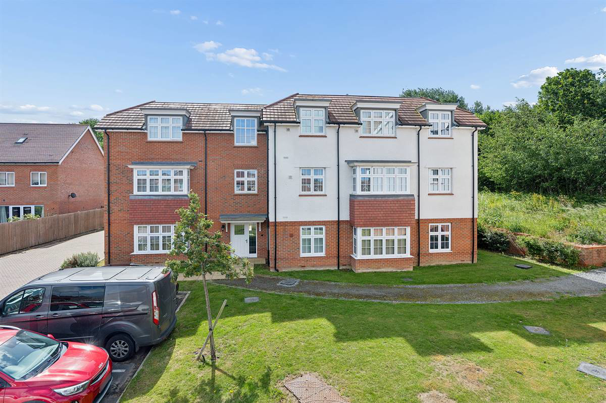 Sidney Grove, Herne Bay