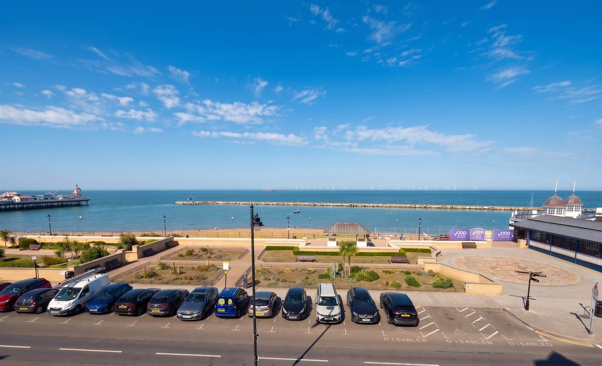 Central Parade, Herne Bay, photo 2