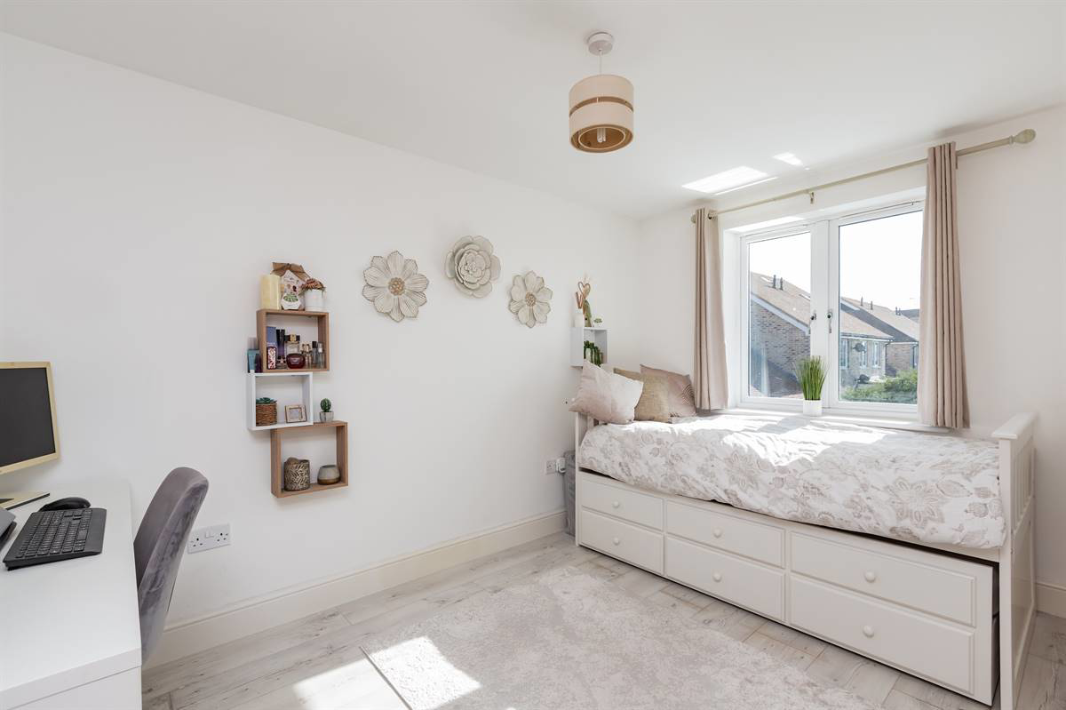 Neville Road, Herne Bay, photo 16