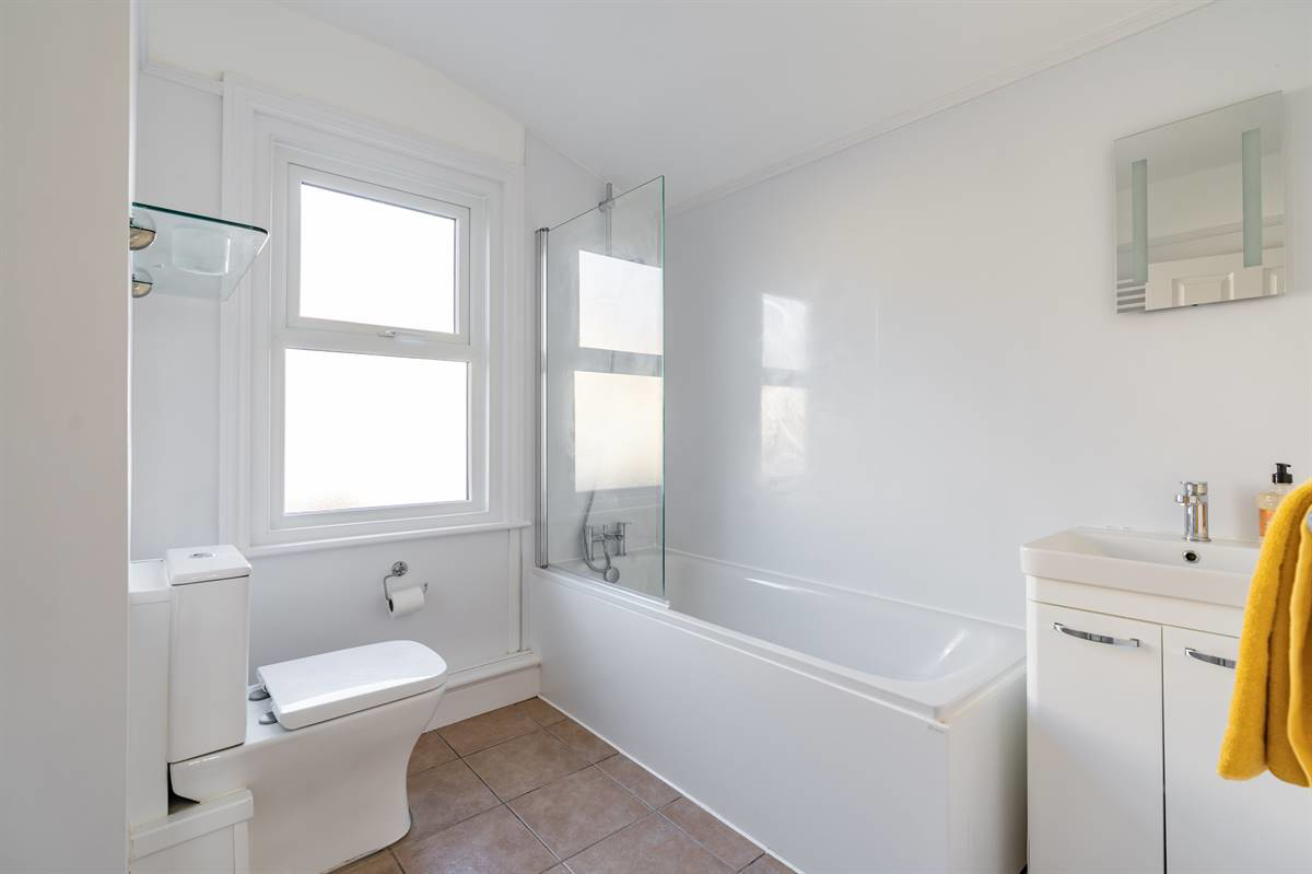 Beresford Road, Ramsgate, photo 12