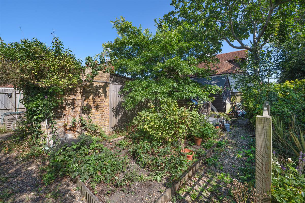 Church Road, Hoath, Canterbury, photo 27