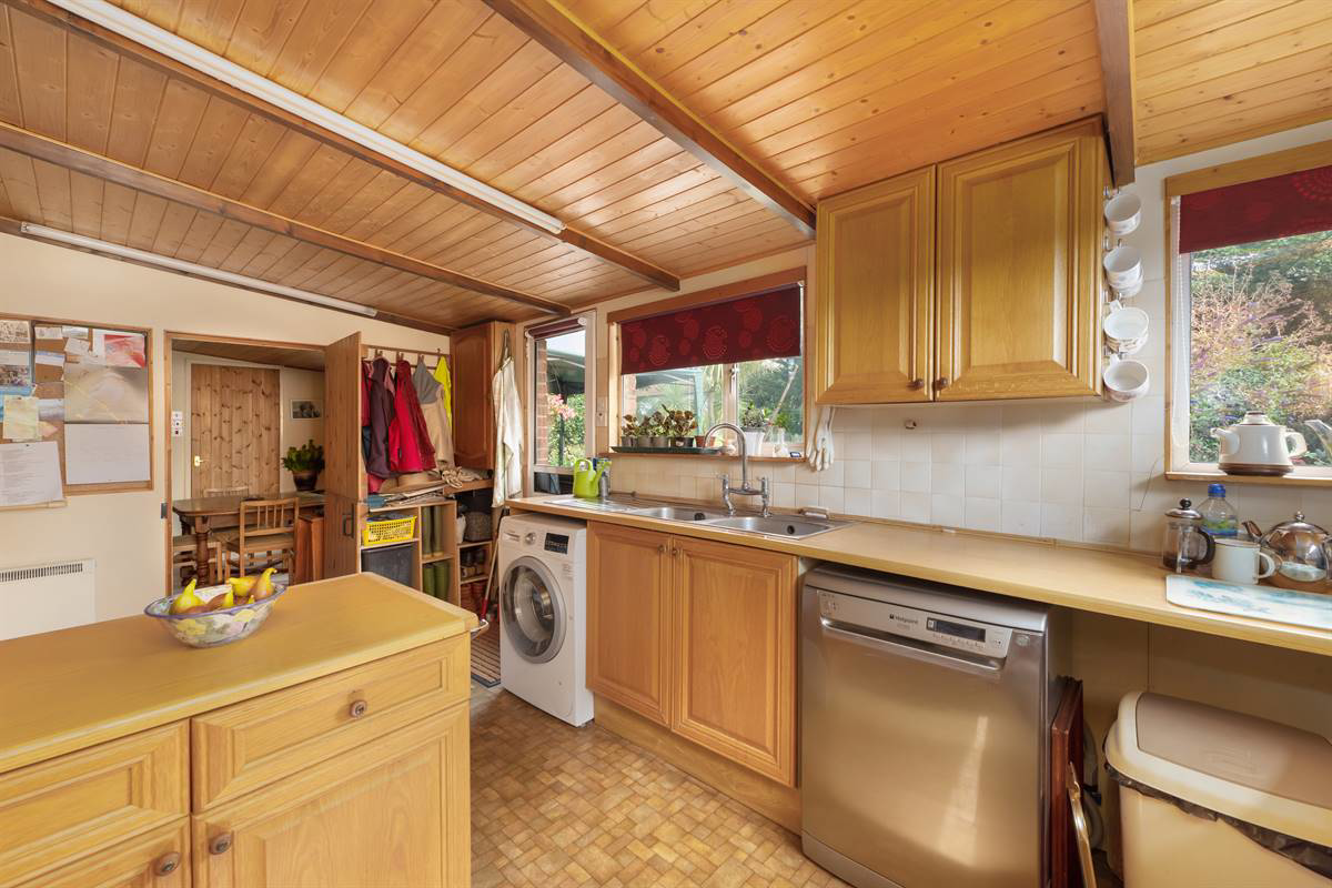 Church Road, Hoath, Canterbury, photo 14