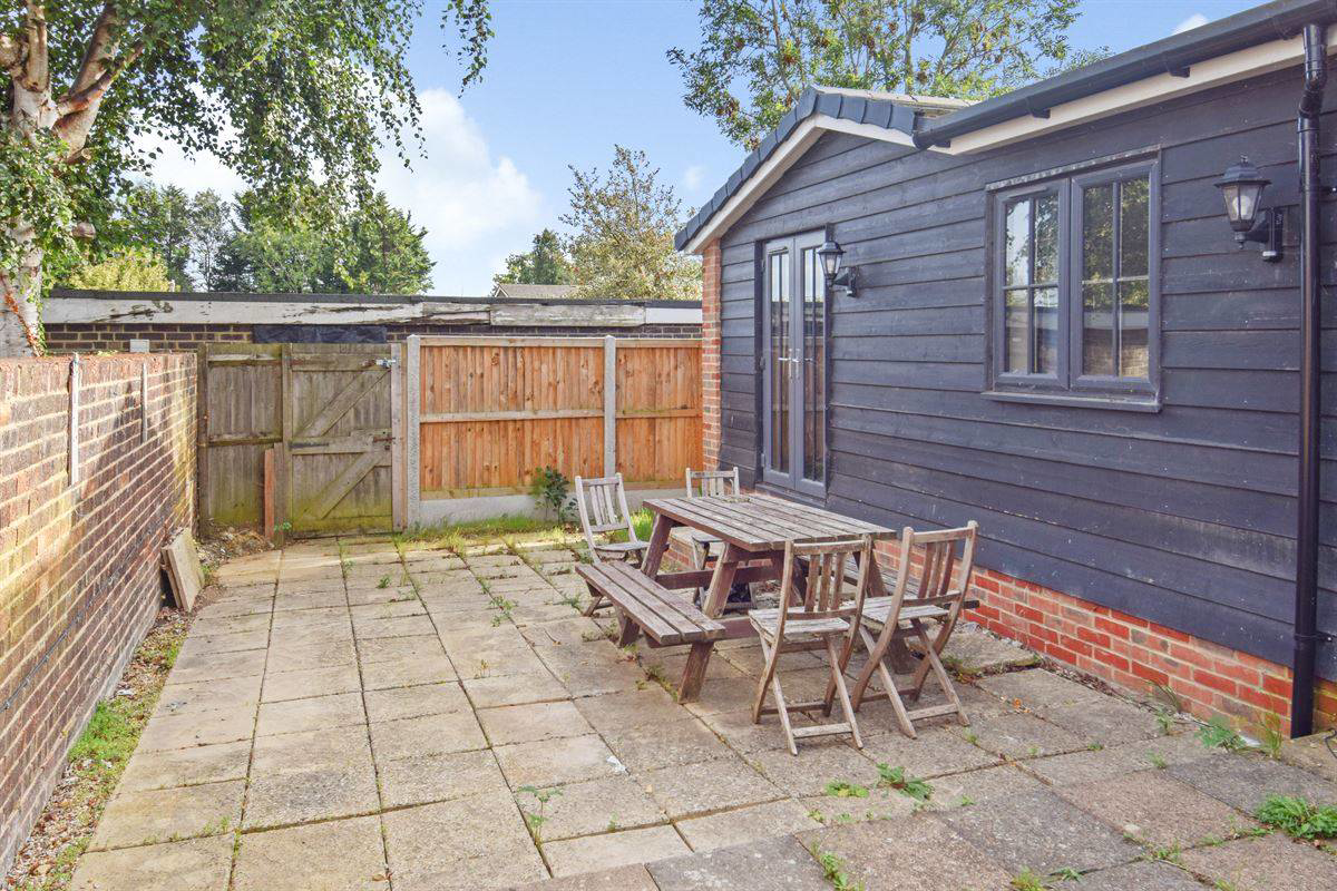 Ulcombe Gardens, Canterbury, photo 13