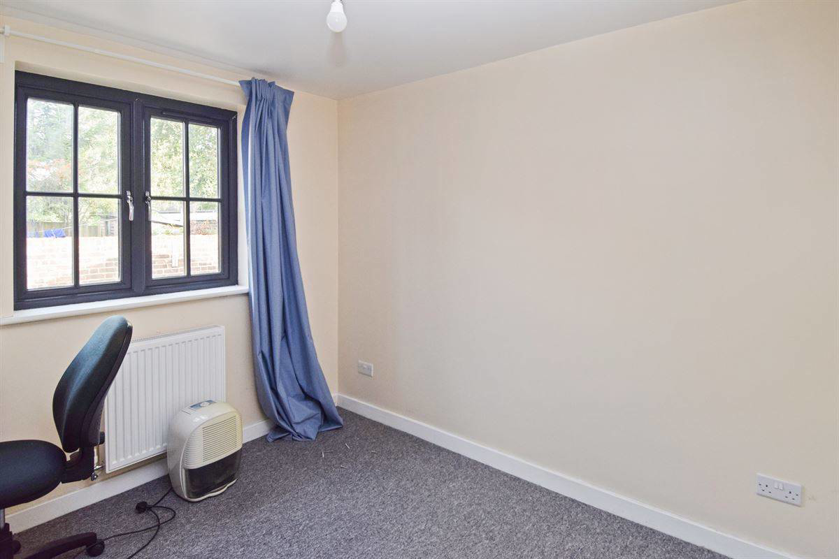 Ulcombe Gardens, Canterbury, photo 10