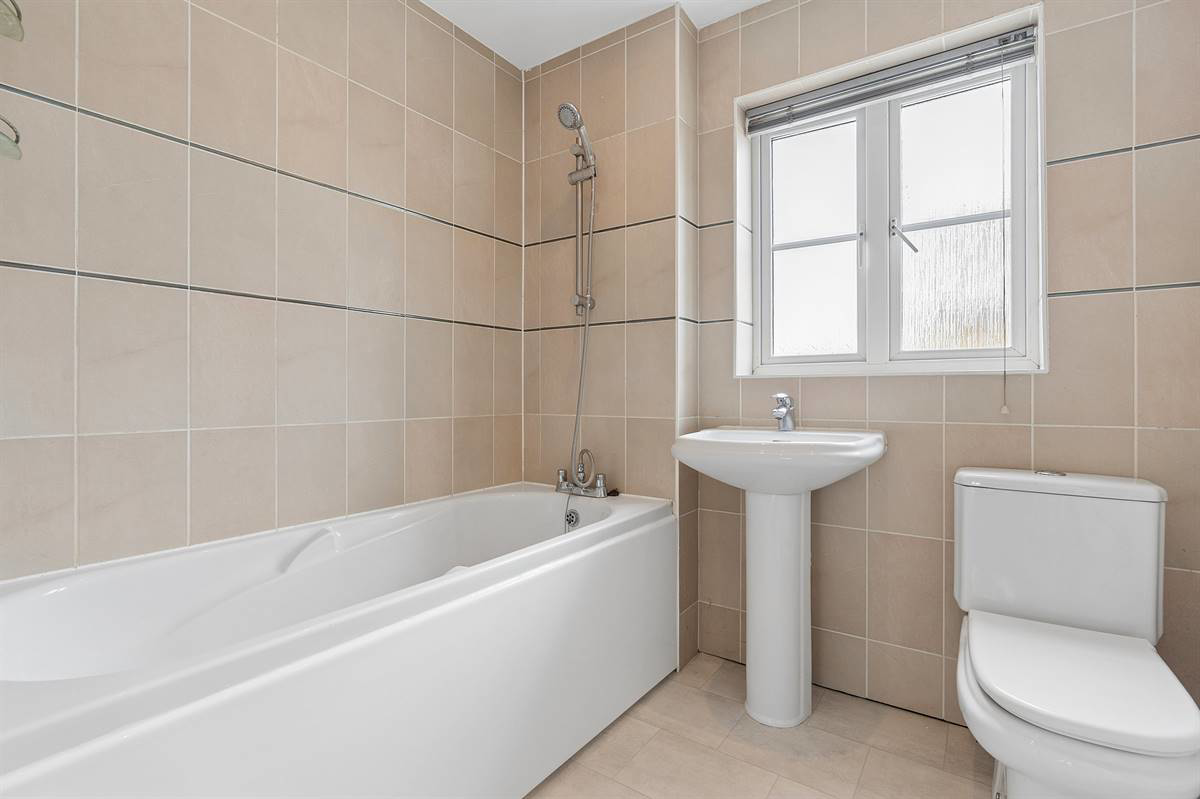 Eversleigh Rise, South Tankerton, Whitstable, photo 12