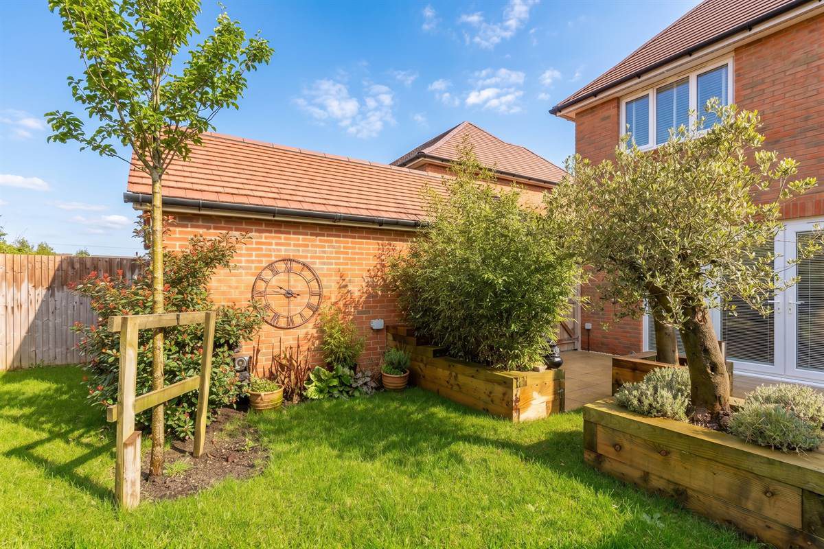 Ambrose Avenue, Herne Bay, photo 21