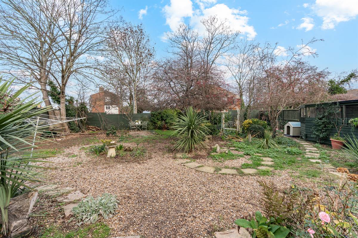 Rectory Gardens, Swalecliffe, Whitstable, photo 3