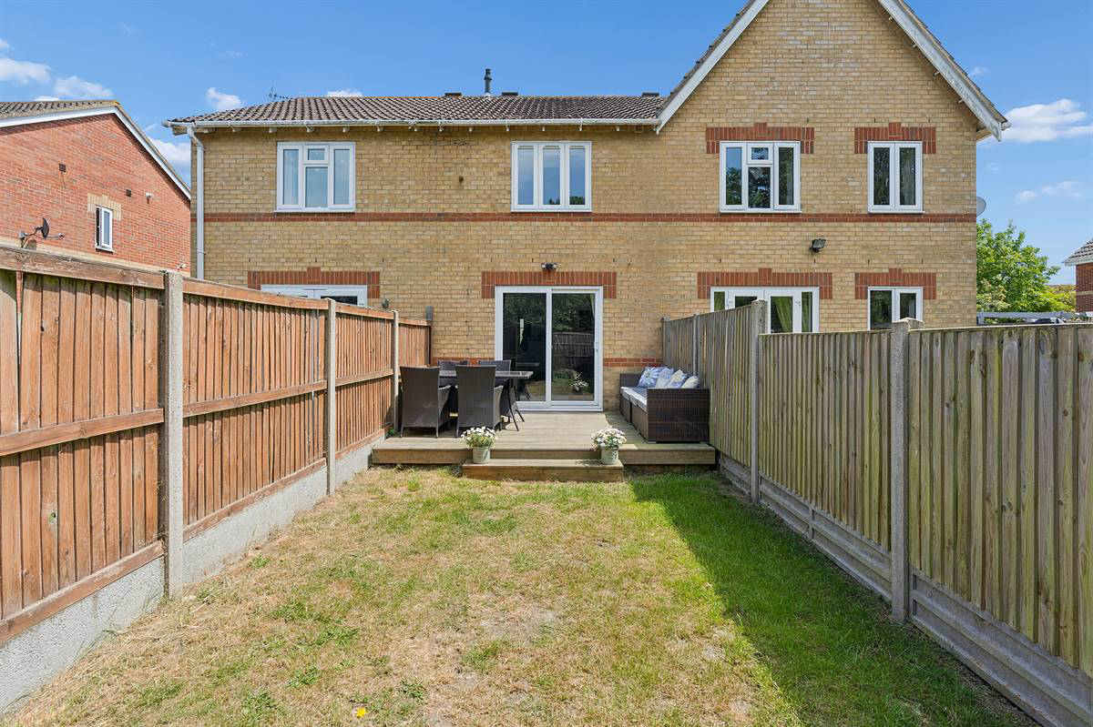 Honeysuckle Way, Herne Bay, photo 13