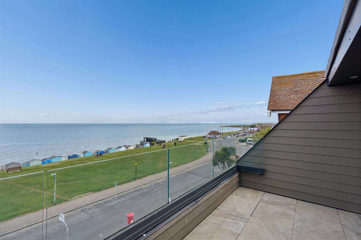 Marine Parade, Tankerton, Whitstable, photo 22