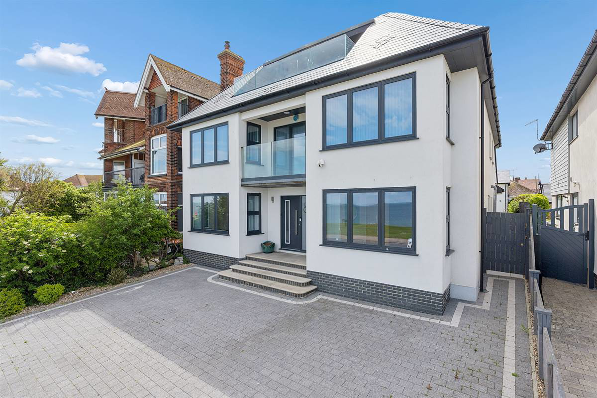 Marine Parade, Tankerton, Whitstable, photo 33