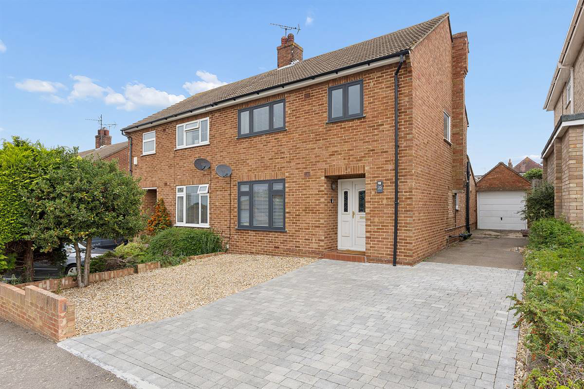 Downs Avenue, Whitstable